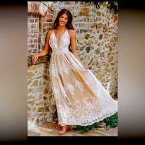 CUPSHE maxi lace dress